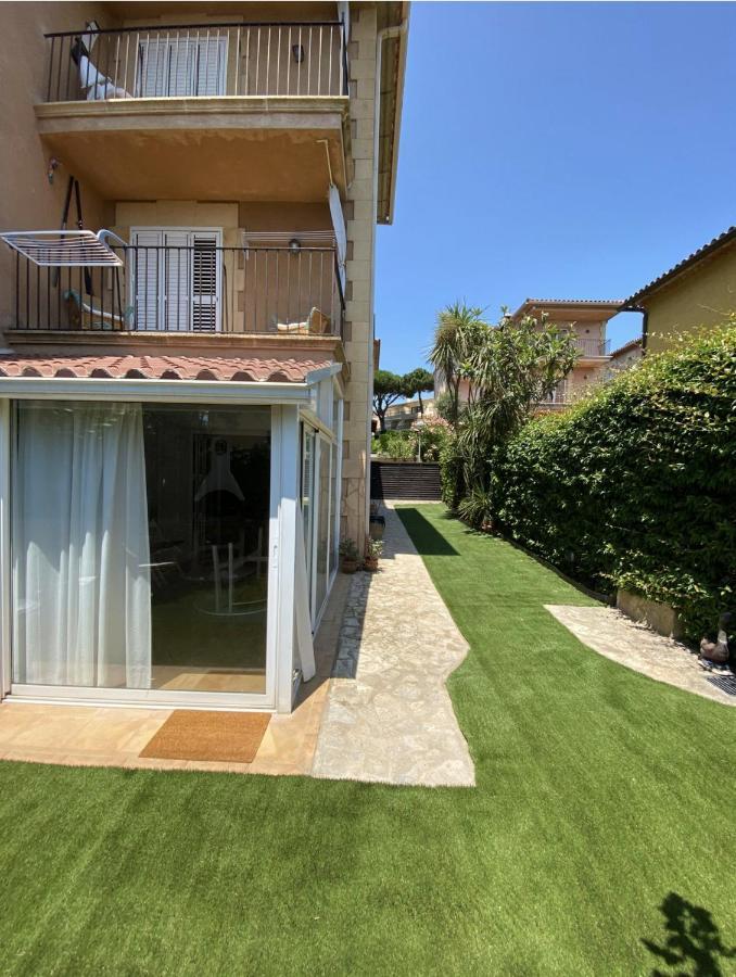Bonita Casa Adosada Con Jardin Privado Y Piscina Comunitaria Calella De Palafrugell Εξωτερικό φωτογραφία