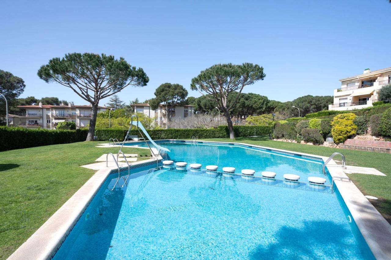 Bonita Casa Adosada Con Jardin Privado Y Piscina Comunitaria Calella De Palafrugell Εξωτερικό φωτογραφία